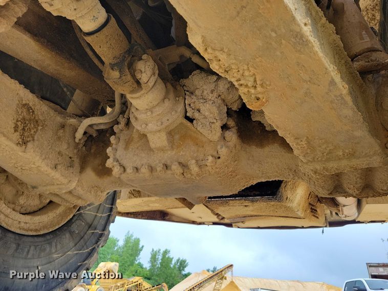 image for item DX7103 2006 Caterpillar 740 articulated haul truck