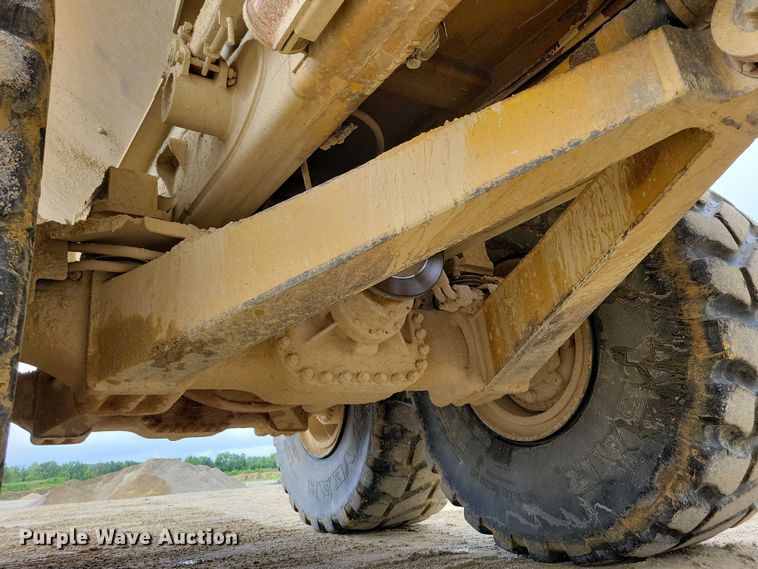 image for item DX7103 2006 Caterpillar 740 articulated haul truck