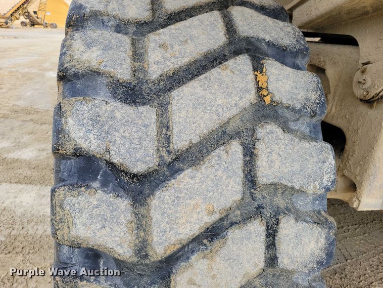 image for item DX7103 2006 Caterpillar 740 articulated haul truck