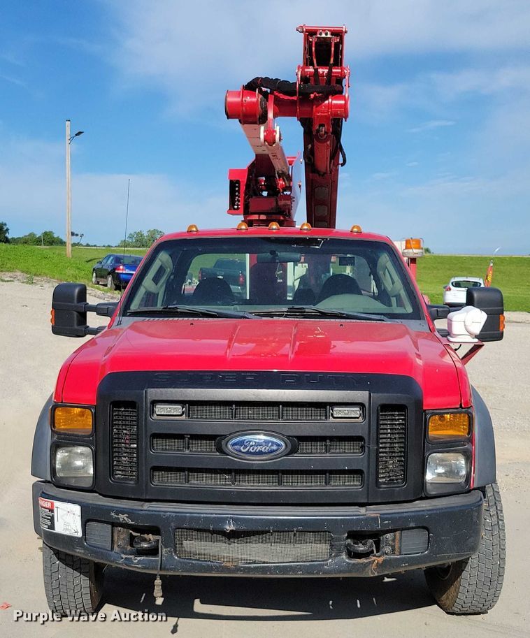 CAMIóN CON CANASTILLA 2009 FORD ALTEC