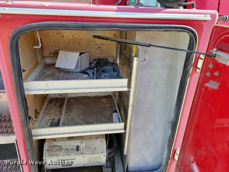 image for item DX7124 2009 Ford F550 Super Duty bucket truck