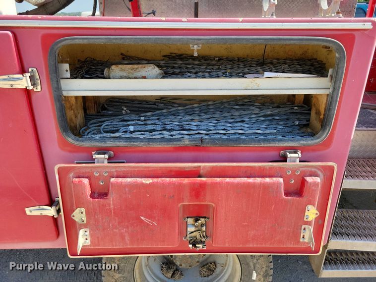 image for item DX7124 2009 Ford F550 Super Duty bucket truck