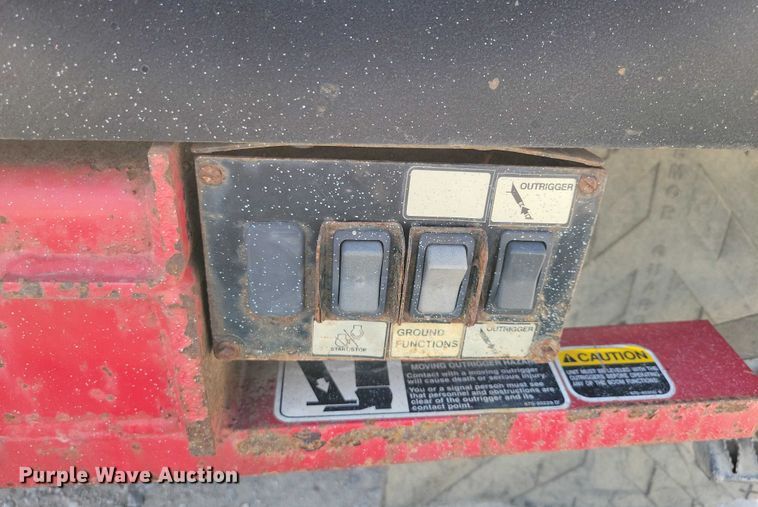 image for item DX7124 2009 Ford F550 Super Duty bucket truck