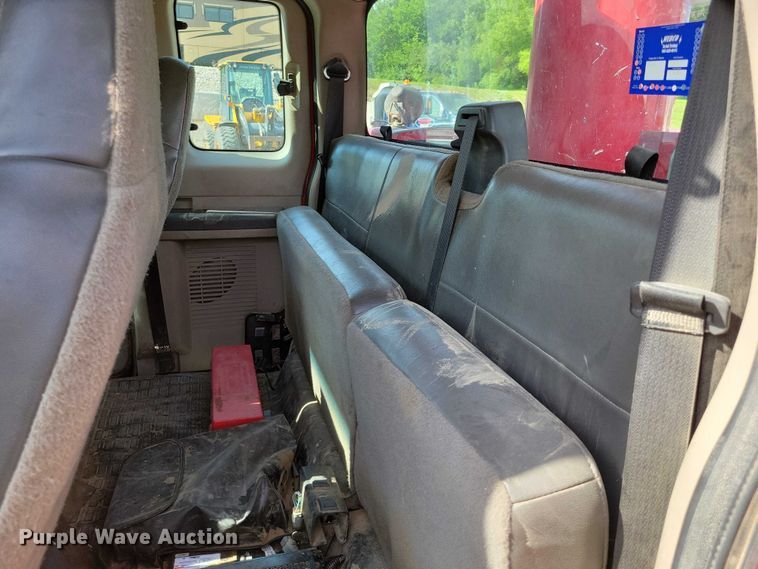 image for item DX7124 2009 Ford F550 Super Duty bucket truck