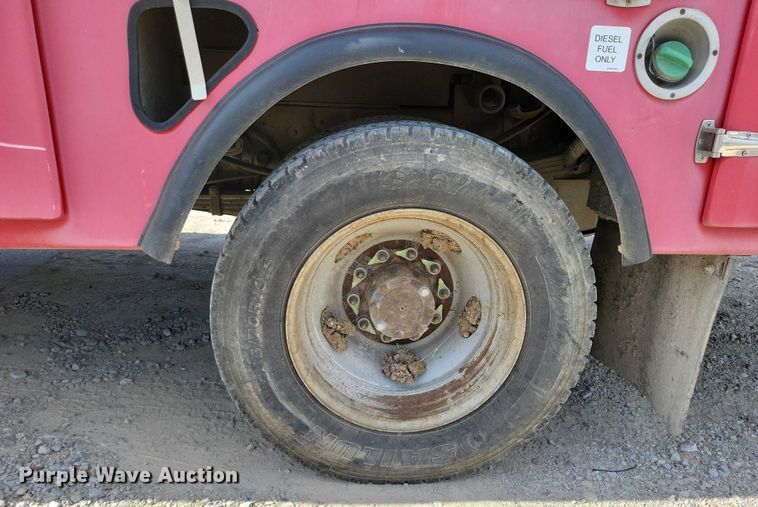 image for item DX7124 2009 Ford F550 Super Duty bucket truck