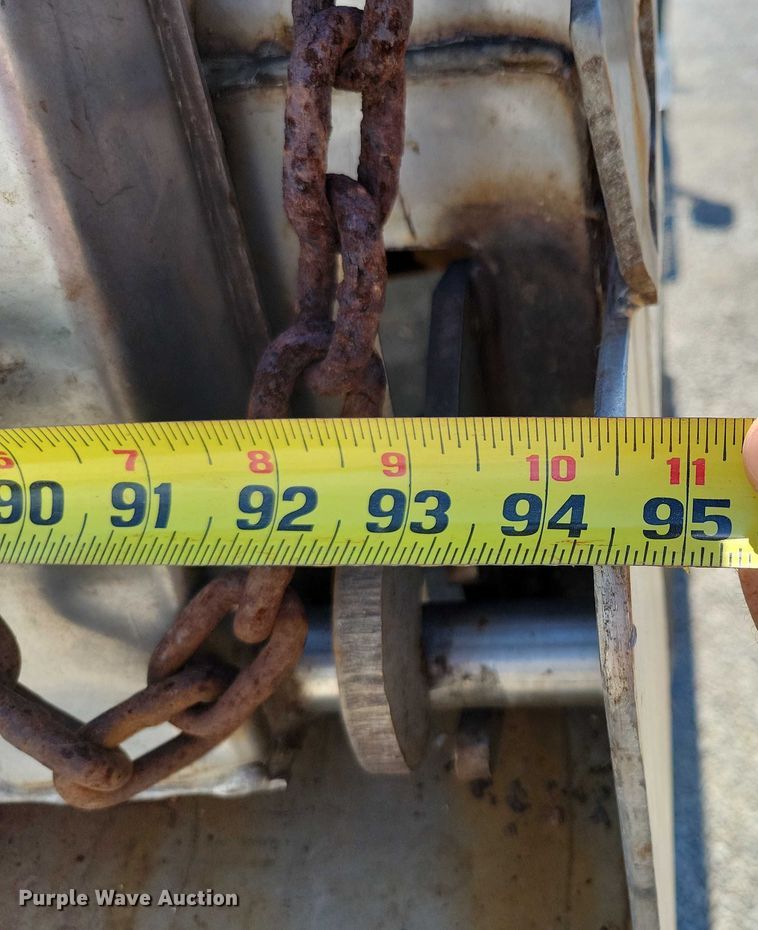 image for item DX7126 2005 Chevrolet C4500 Crew Cab dump truck