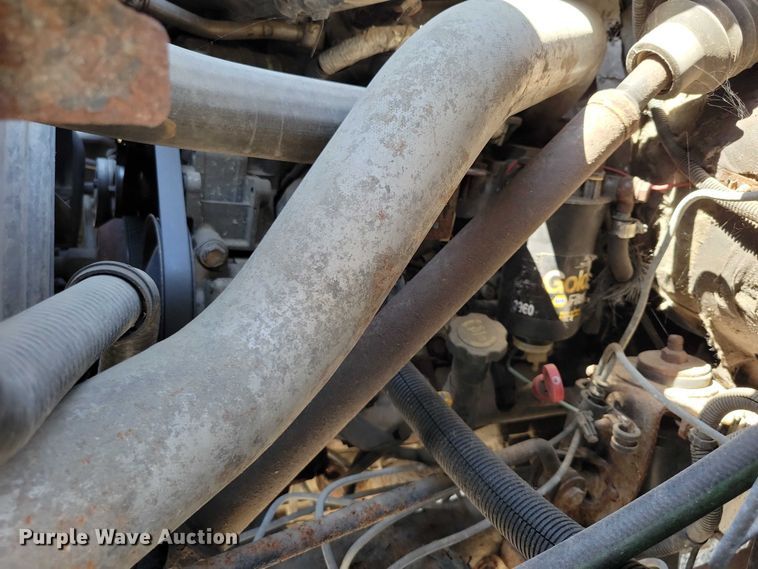 image for item DX7126 2005 Chevrolet C4500 Crew Cab dump truck