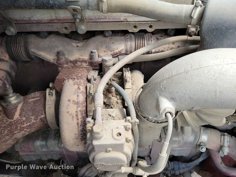 image for item DX7187 2013 Mack Pinnacle 600 semi truck