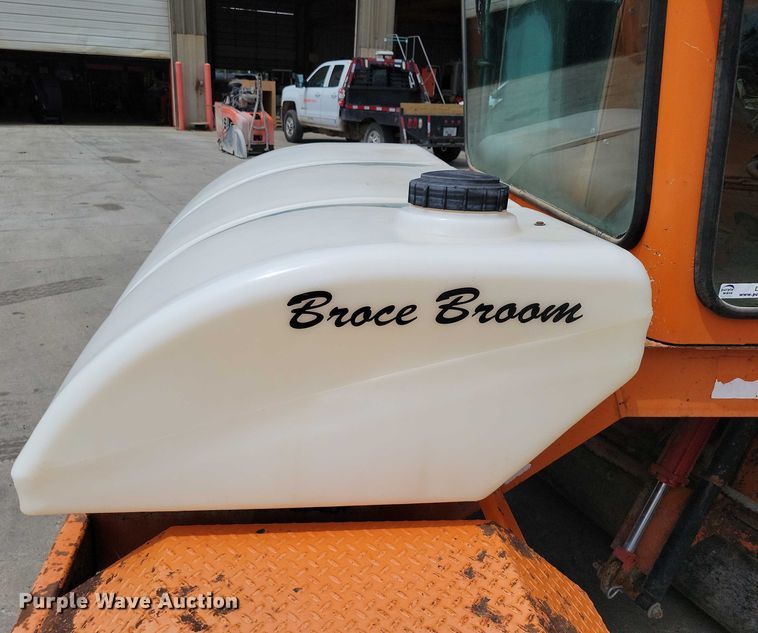 image for item DX7189 2010 Broce Broom RCT350 broom