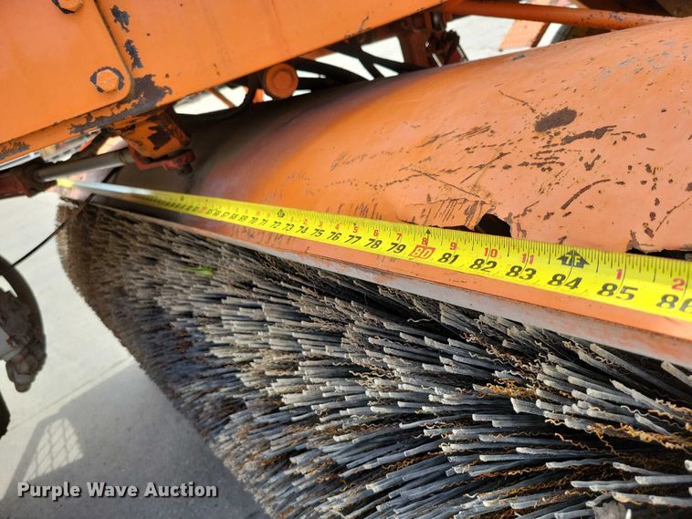 image for item DX7189 2010 Broce Broom RCT350 broom