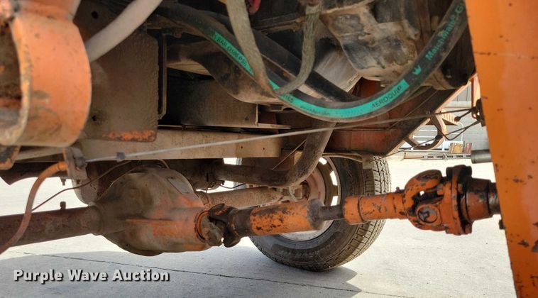 image for item DX7189 2010 Broce Broom RCT350 broom