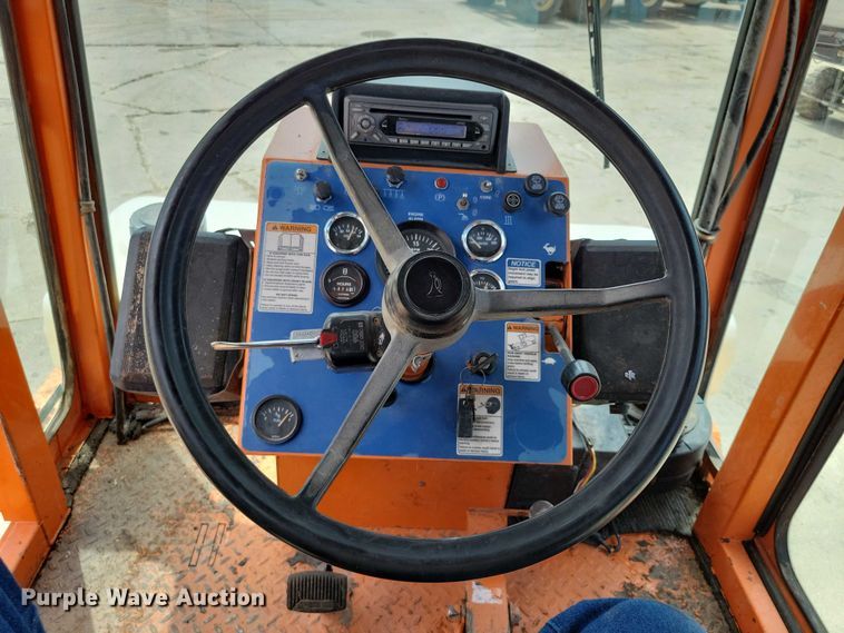 image for item DX7189 2010 Broce Broom RCT350 broom