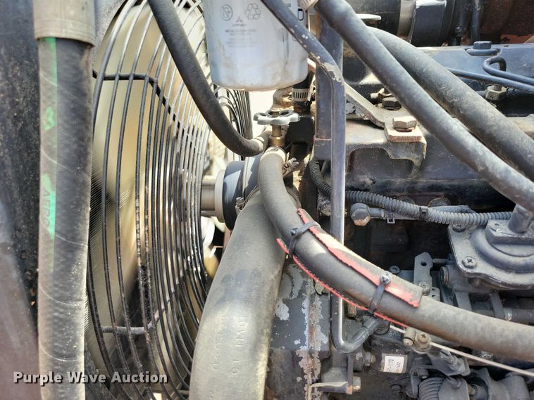 image for item DX7189 2010 Broce Broom RCT350 broom