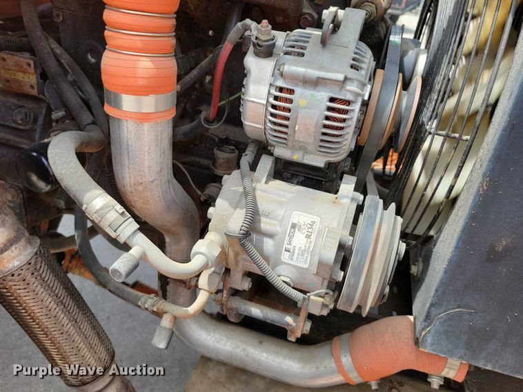 image for item DX7189 2010 Broce Broom RCT350 broom