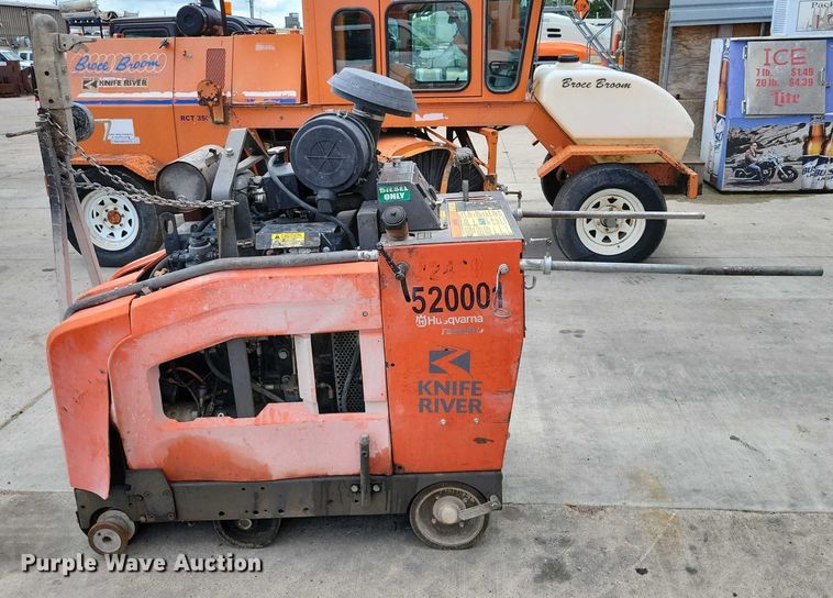 image for item DX7190 2013 Husqvarna FS6600D concrete saw