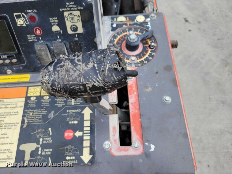 image for item DX7190 2013 Husqvarna FS6600D concrete saw