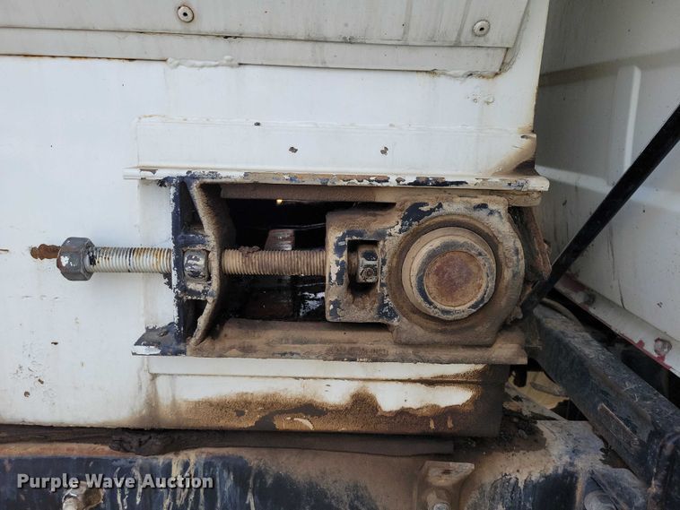 image for item DX7191 1999 Mack RD690S live-bottom truck