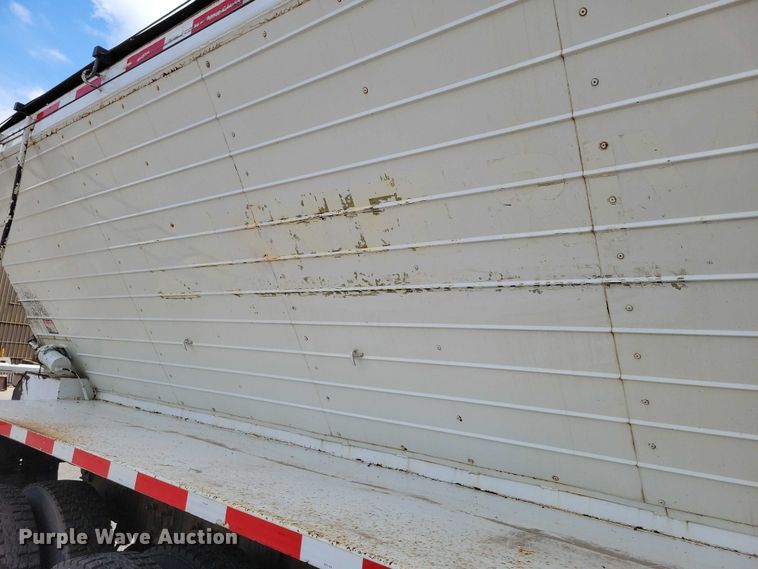 image for item DX7191 1999 Mack RD690S live-bottom truck