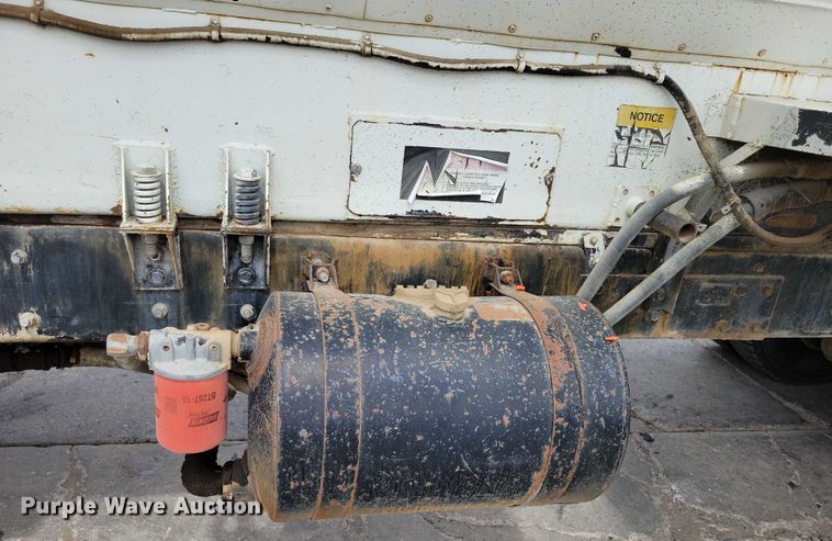 image for item DX7191 1999 Mack RD690S live-bottom truck