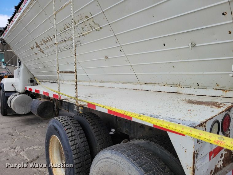 image for item DX7191 1999 Mack RD690S live-bottom truck