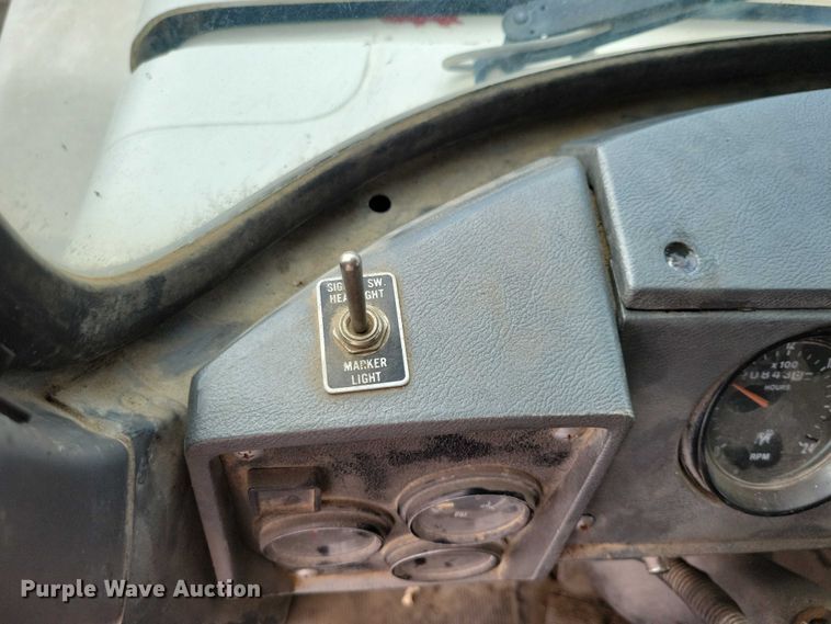 image for item DX7191 1999 Mack RD690S live-bottom truck