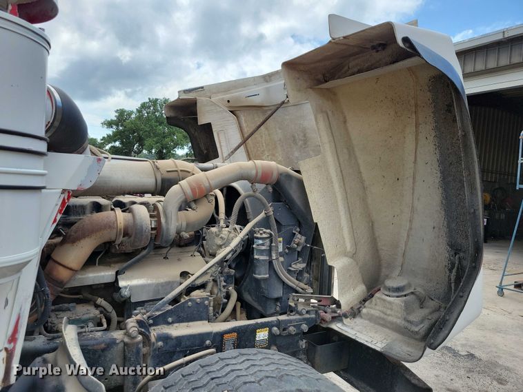 image for item DX7191 1999 Mack RD690S live-bottom truck