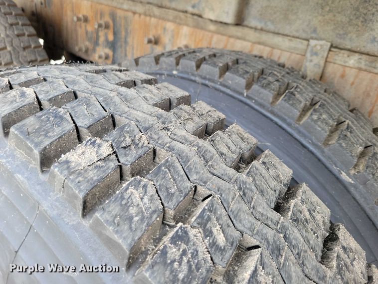 image for item DX7191 1999 Mack RD690S live-bottom truck