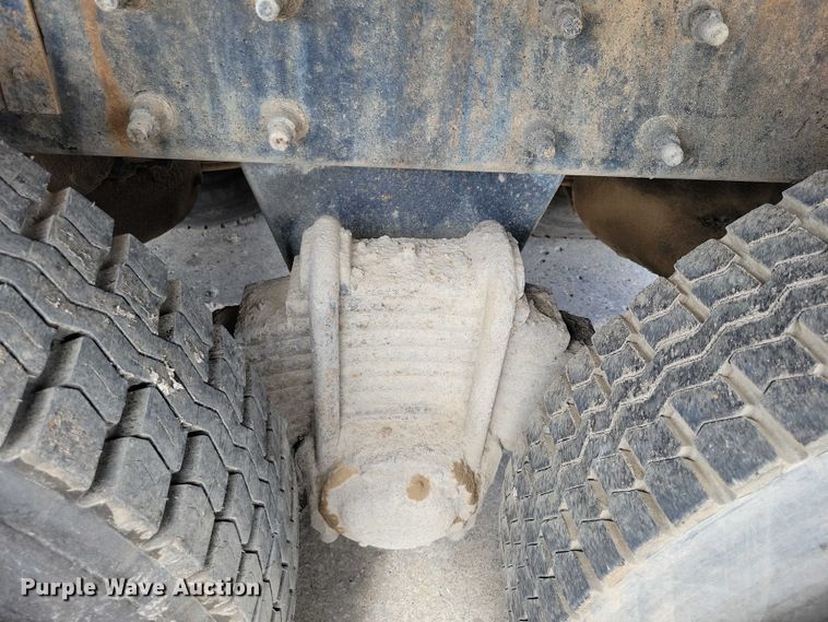 image for item DX7191 1999 Mack RD690S live-bottom truck