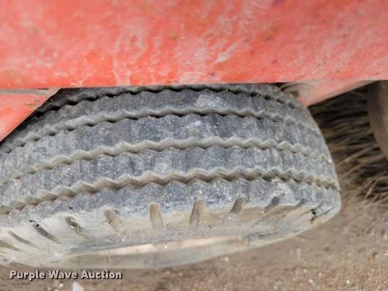 image for item DX7192 MB Co. M48 sweeper