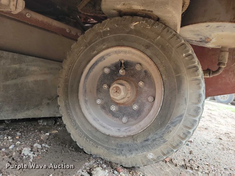 image for item DX7192 MB Co. M48 sweeper