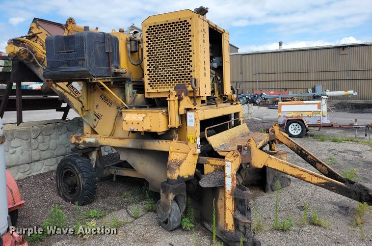 image for item DX7193 2004 Lincoln 660XL windrow elevator