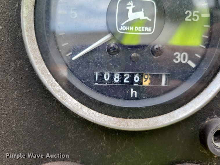 image for item DX7193 2004 Lincoln 660XL windrow elevator