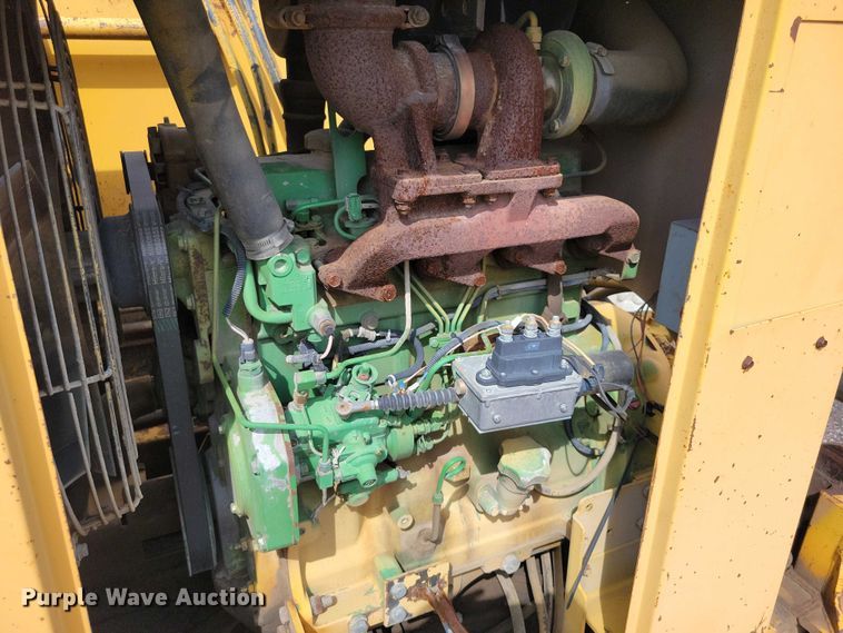 image for item DX7193 2004 Lincoln 660XL windrow elevator