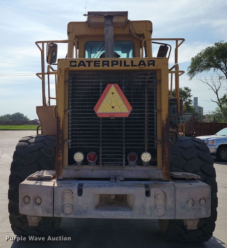 image for item DX7194 1985 Caterpillar 966D wheel loader