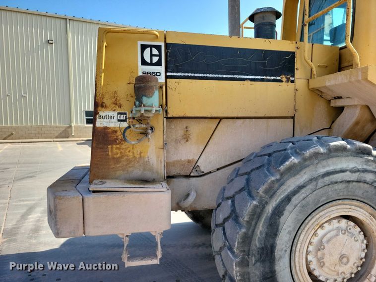 image for item DX7194 1985 Caterpillar 966D wheel loader