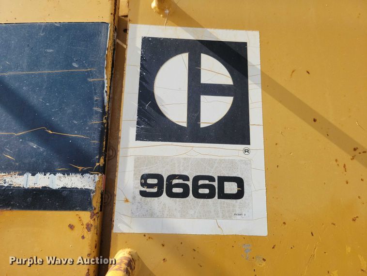 image for item DX7194 1985 Caterpillar 966D wheel loader