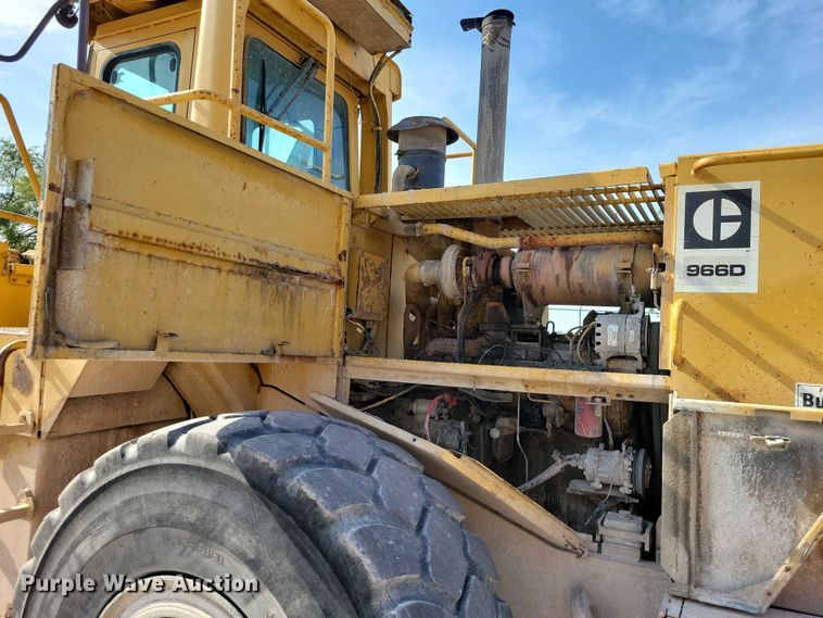 image for item DX7194 1985 Caterpillar 966D wheel loader