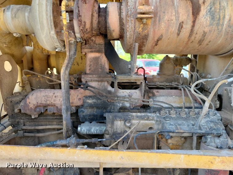 image for item DX7194 1985 Caterpillar 966D wheel loader