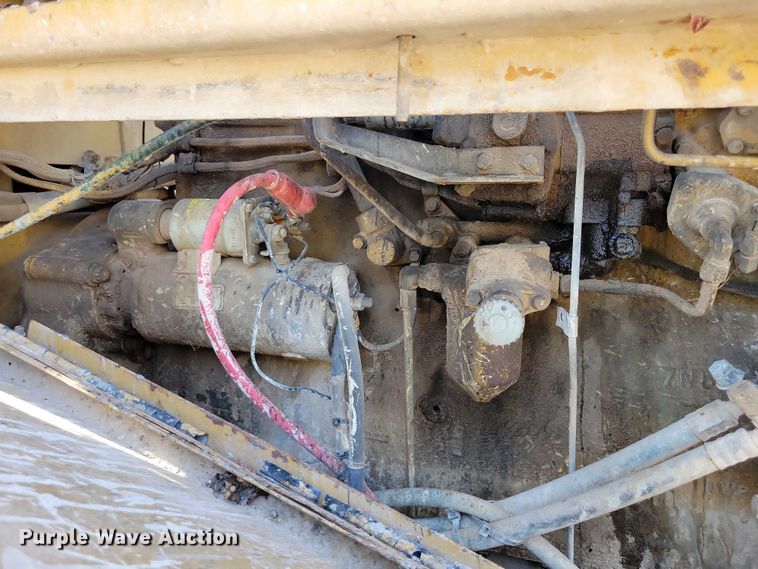 image for item DX7194 1985 Caterpillar 966D wheel loader