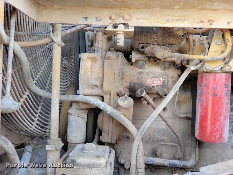 image for item DX7194 1985 Caterpillar 966D wheel loader