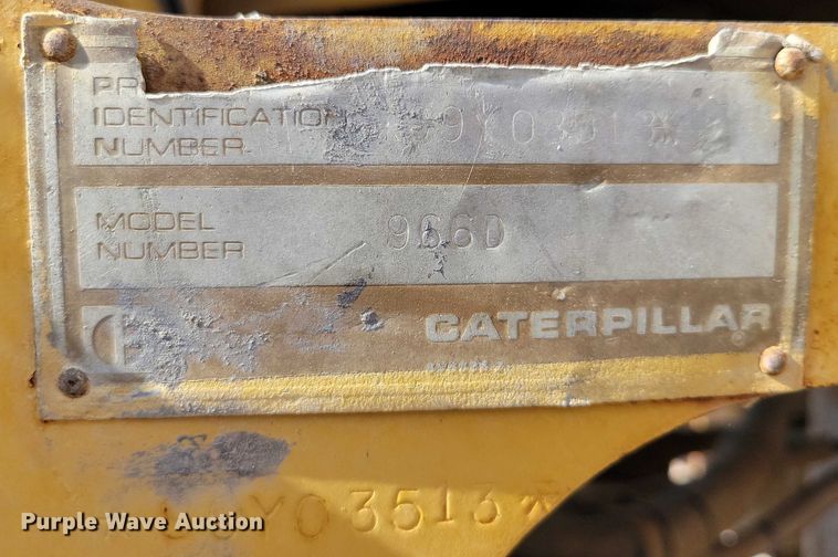image for item DX7194 1985 Caterpillar 966D wheel loader