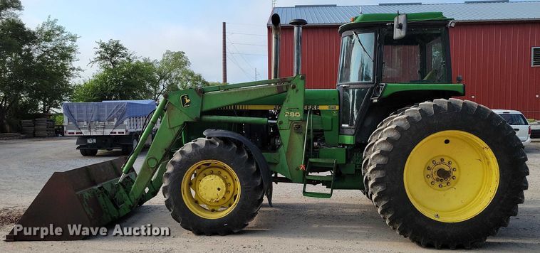 image for item DX7202 1984 John Deere 4650 MFWD tractor