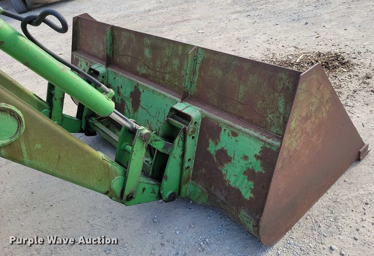 image for item DX7202 1984 John Deere 4650 MFWD tractor