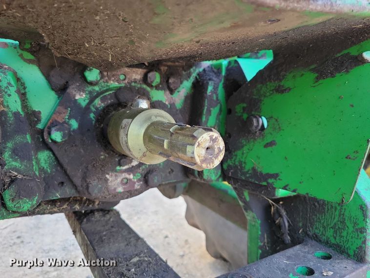 image for item DX7202 1984 John Deere 4650 MFWD tractor