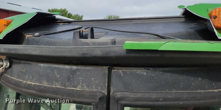 image for item DX7202 1984 John Deere 4650 MFWD tractor