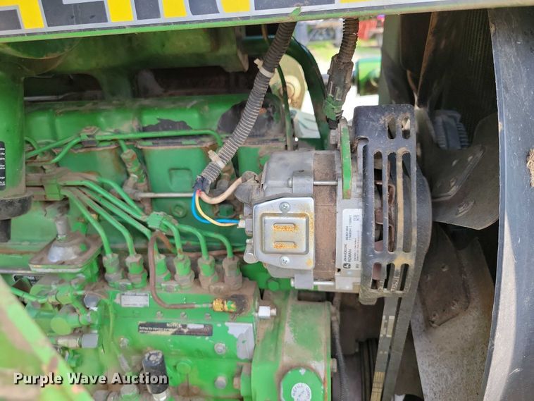 image for item DX7202 1984 John Deere 4650 MFWD tractor