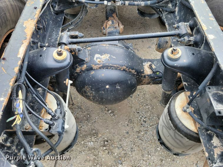 image for item DX7203 2014 Kenworth T660 semi truck