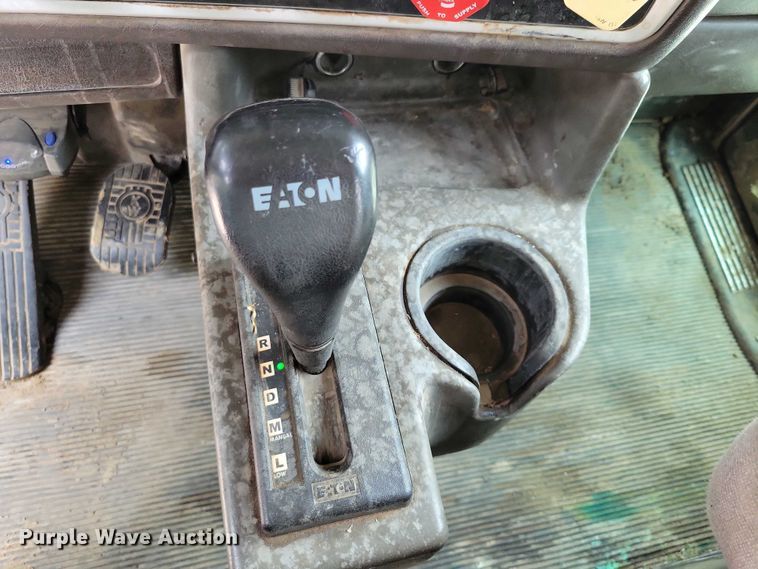 image for item DX7203 2014 Kenworth T660 semi truck