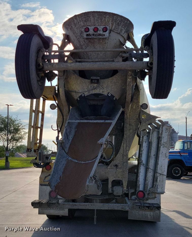 image for item DX7231 2009 Kenworth W900 ready mix truck