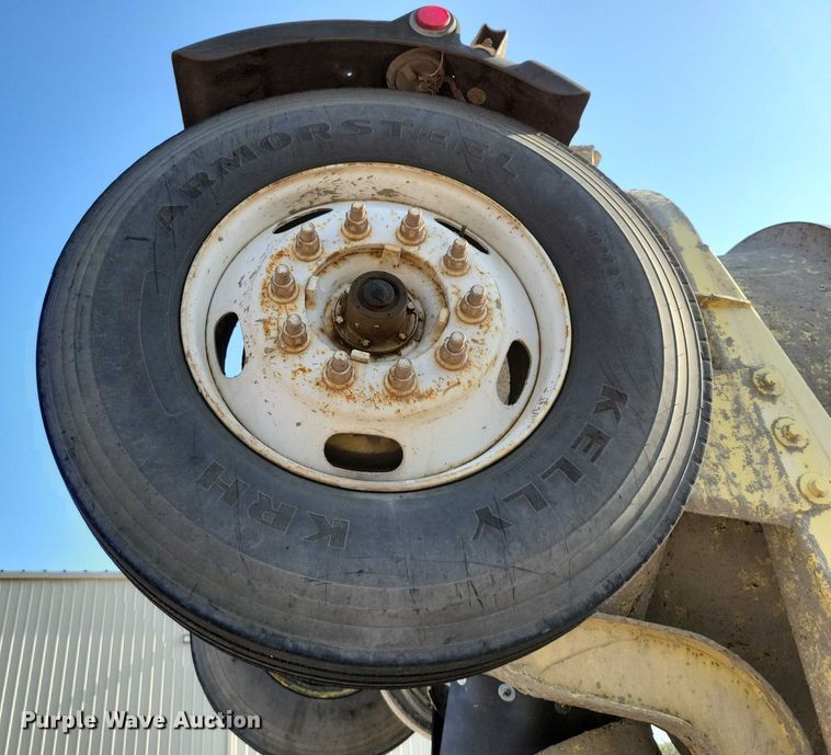 image for item DX7231 2009 Kenworth W900 ready mix truck